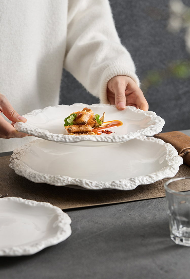 Rock Pattern Ceramic Plate – Modern Flat Shallow Dish for Dining & Display