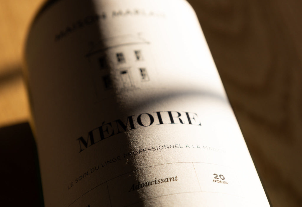 MÉMOIRE · Adoucissant signature