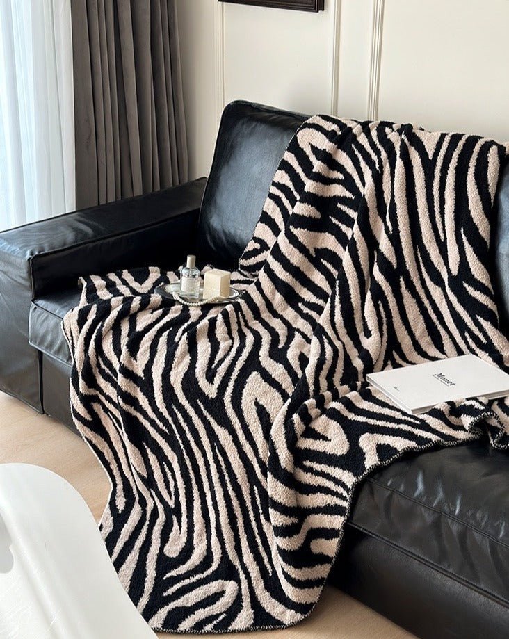 Plaid Microfibre Zèbre Rétro - Ultra-Doux & Confortable