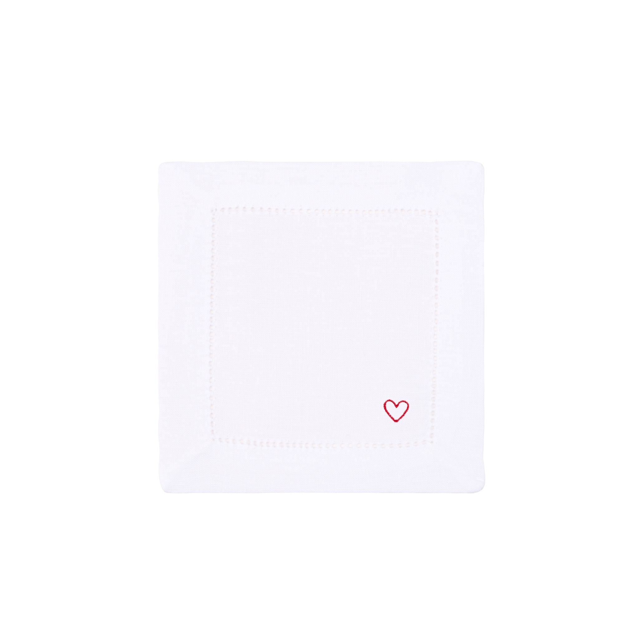Mafra cotton table linen with embroidered hearts